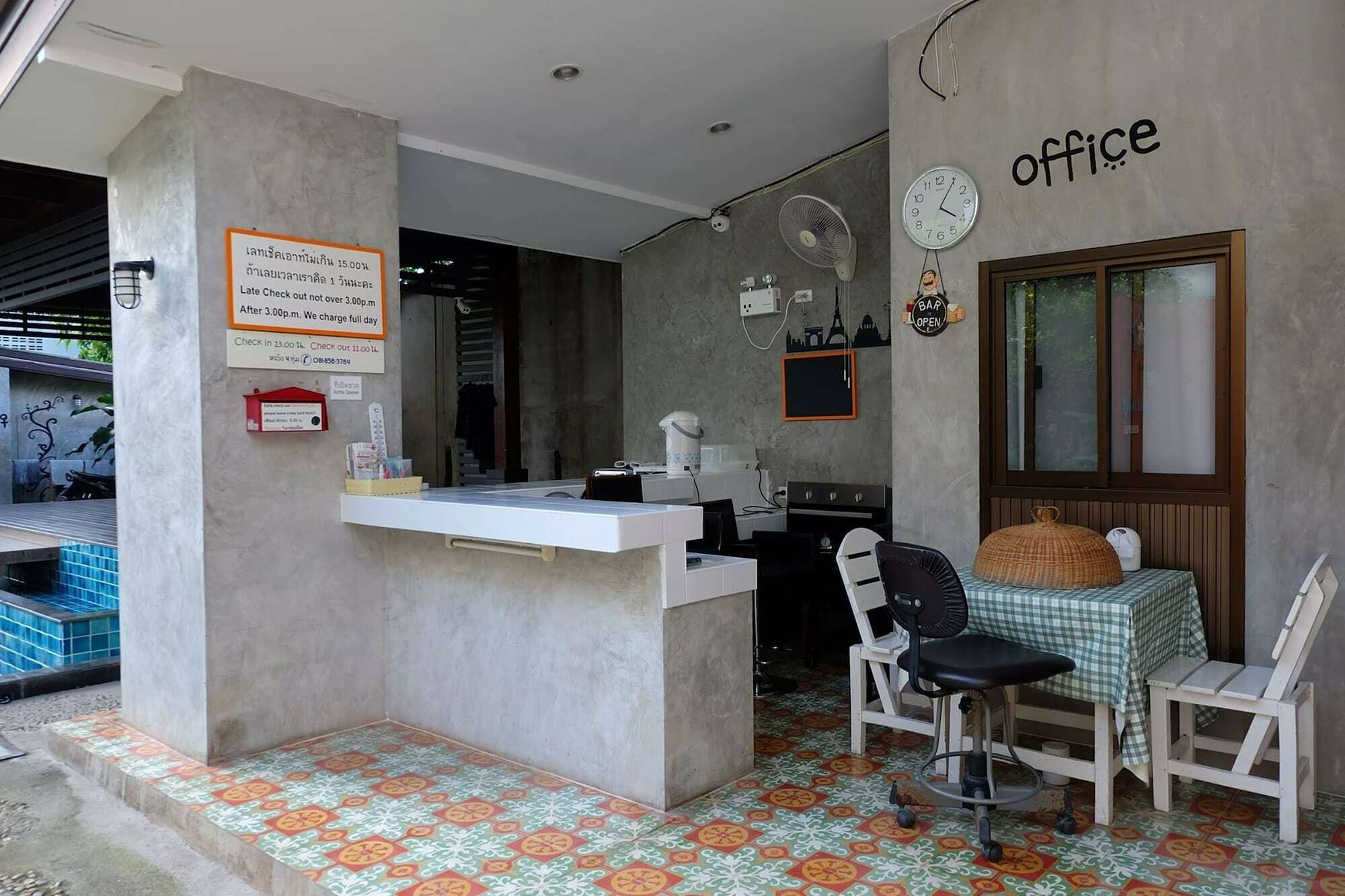 Baan Ma Feung Guesthouse Канчанабури Екстериор снимка
